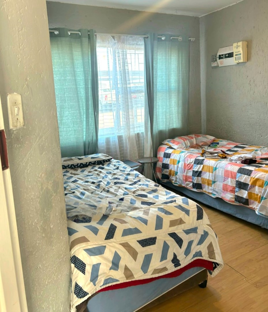 2 Bedroom Property for Sale in Pellissier Free State